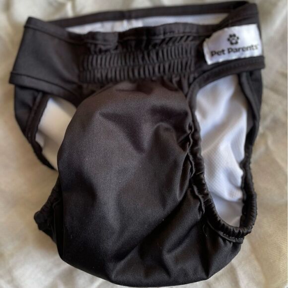 Pet Parent’s Doggie Diaper Size Medium - Picture 1 of 5
